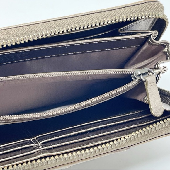 Coach Madison Accordion Zip Clutch Wallet Metallic Leather Card Organizer Large - Picture 11 of 14